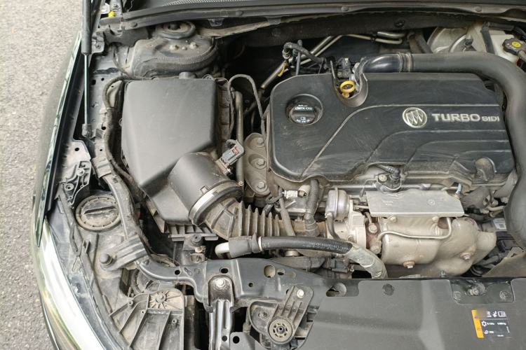 Used Buick Regal 2019 20T Elite Version China VI Standard Engine Bay Right