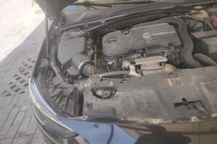 Used Buick Regal 2019 20T Luxury Model China VI Standard Engine Bay Right