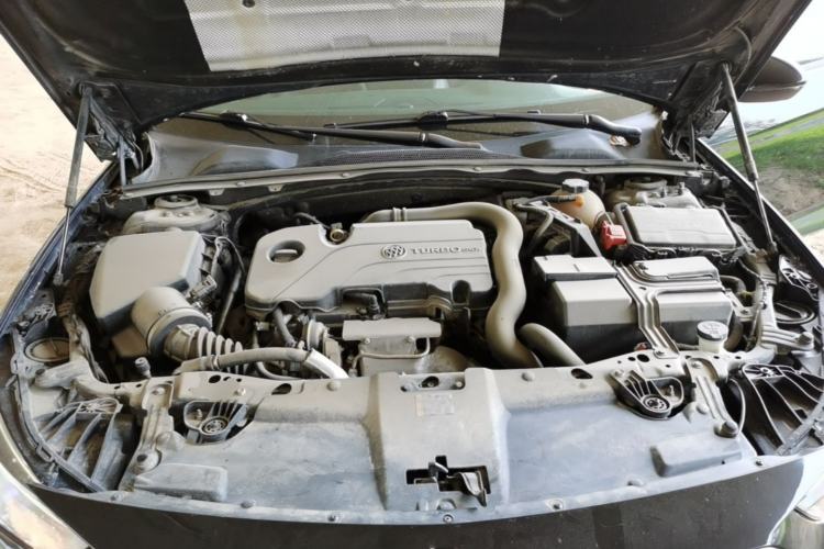 Used Buick Regal 2019 20T Elite Version China VI Standard Engine Bay