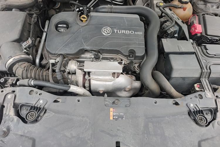 Used Buick Regal 2019 20T Elite Version China VI Standard Engine Bay