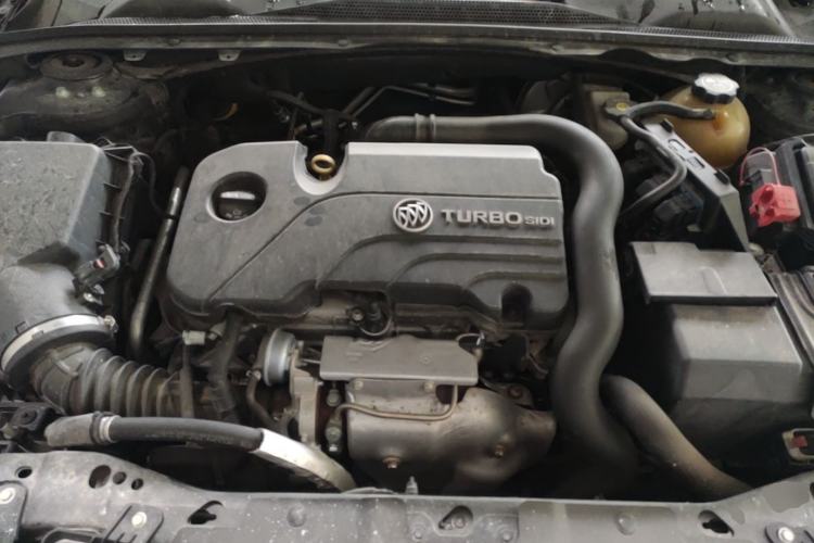 Used Buick Regal 2019 20T Elite Version China VI Standard Engine Bay