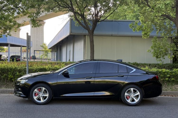 Used Buick Regal 2019 20T Elite Version China V Standard Exterior 1