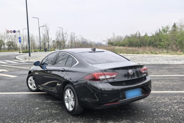 Used Buick Regal 2019 20T Elite Version China VI Standard Exterior 3