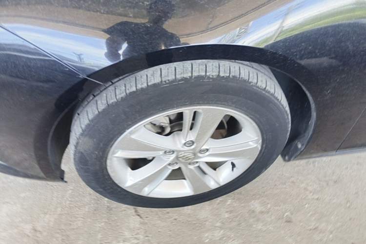 Used Buick Regal 2019 20T Elite Version China VI Standard Exterior 4