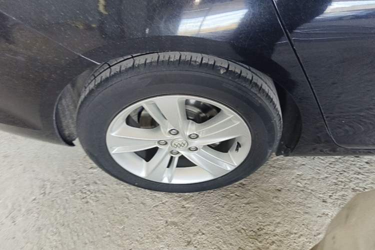 Used Buick Regal 2019 20T Elite Version China VI Standard Exterior 5