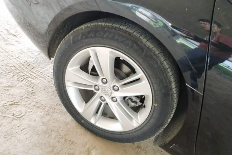 Used Buick Regal 2019 20T Elite Version China VI Standard Exterior 5