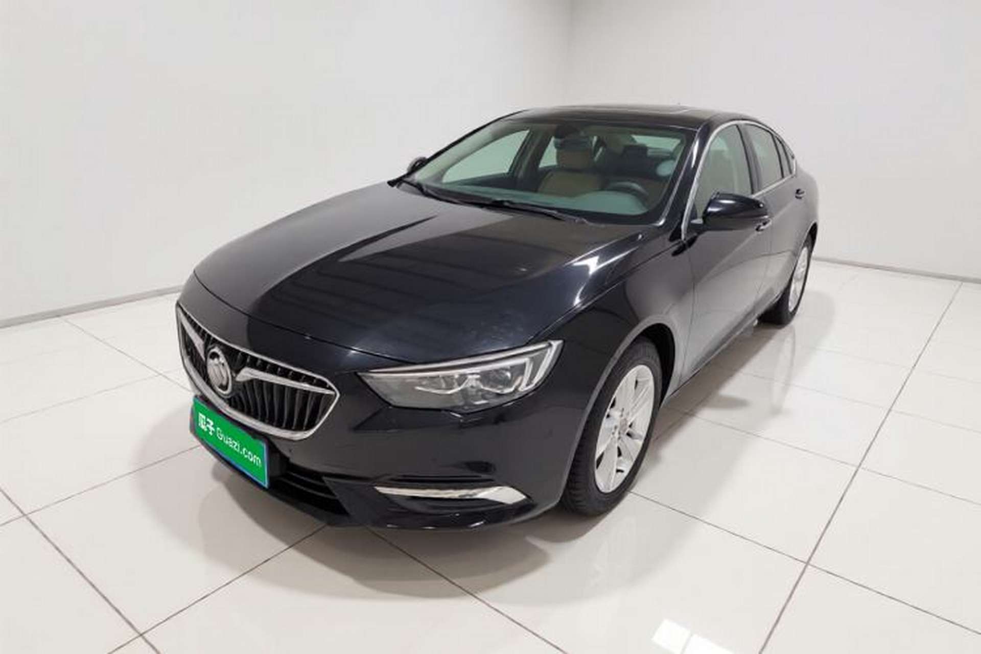 Used Buick Regal 2019 Revised 20T Luxury Version China VI Standard Front Left 45 Deg