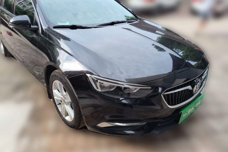Used Buick Regal 2019 20T Elite Version China V Standard Front Right 45 Deg