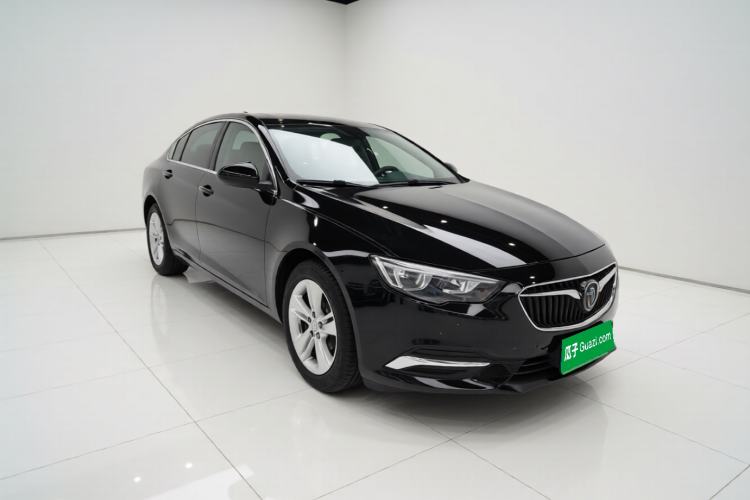Used Buick Regal 2019 20T Elite Version China V Standard Front Right 45 Deg