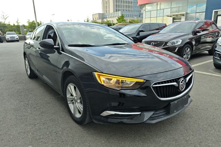 Used Buick Regal 2019 20T Elite Version China V Standard Front Right 45 Deg