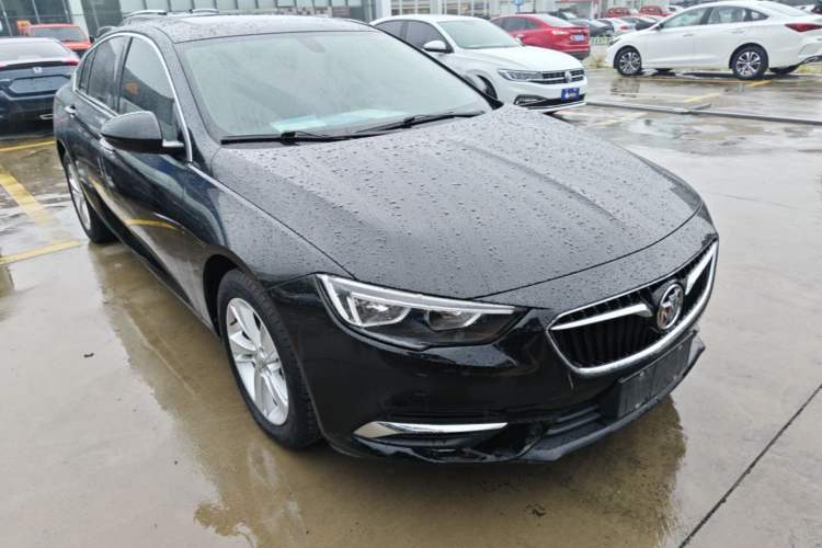 Used Buick Regal 2019 20T Elite Version China VI Standard Front Right 45 Deg