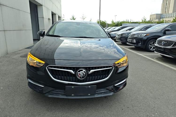 Used Buick Regal 2019 20T Elite Version China V Standard Front