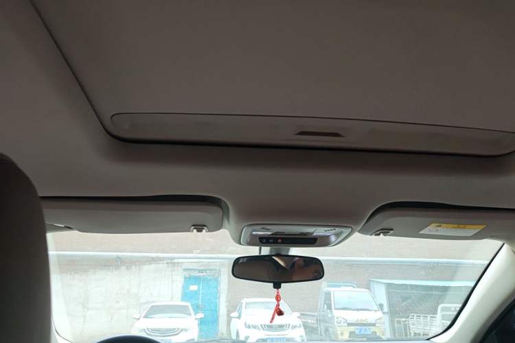 Used Buick Regal 2019 20T Elite Version China VI Standard Headliner