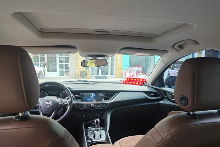 Used Buick Regal 2019 20T Elite Version China VI Standard Headliner