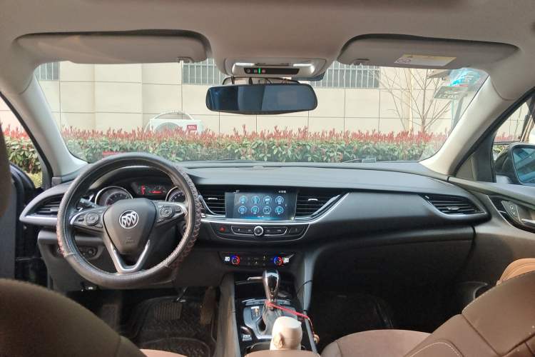 Used Buick Regal 2019 20T Elite Version China VI Standard Headliner