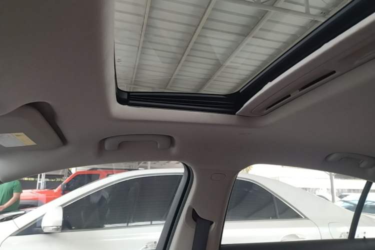 Used Buick Regal 2019 20T Elite Version China VI Standard Headliner