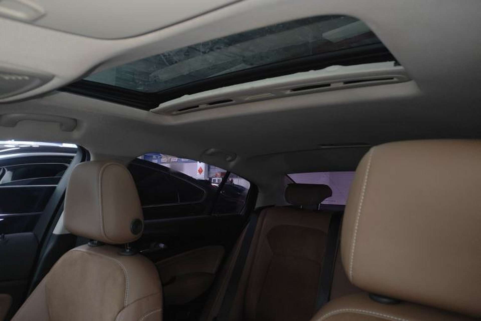 Used Buick Regal 2019 20T Elite Version China VI Standard Headliner