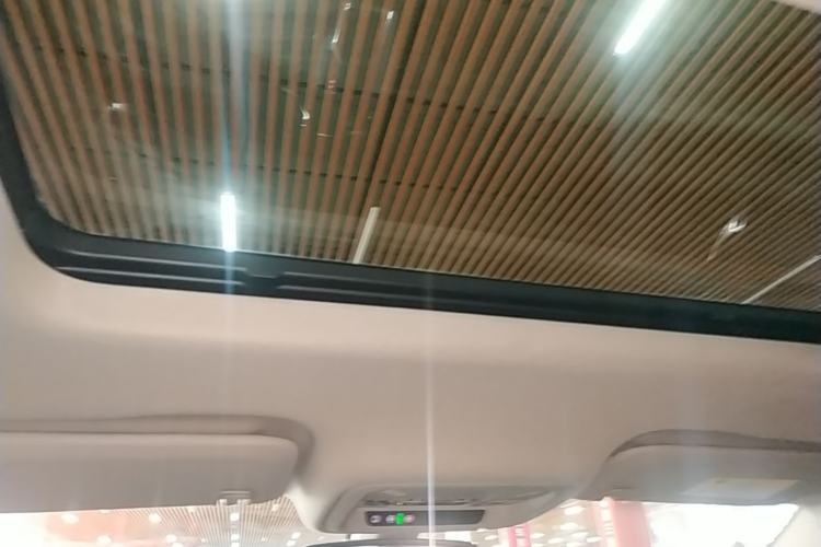 Used Buick Regal 2019 28T Luxury Edition China VI Headliner