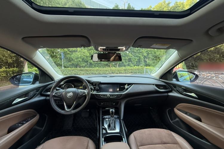 Used Buick Regal 2019 20T Elite Version China V Standard Interior 1