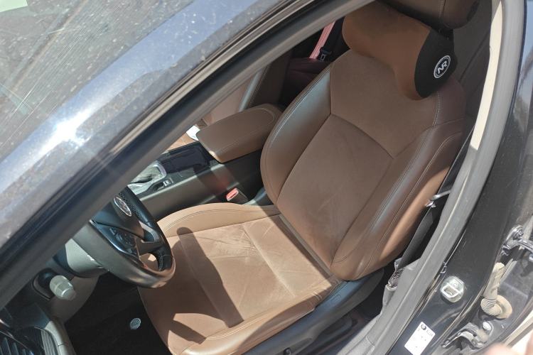 Used Buick Regal 2019 20T Elite Version China VI Standard Interior 1