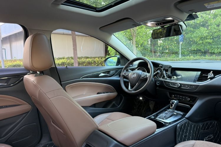 Used Buick Regal 2019 20T Elite Version China V Standard Interior 2