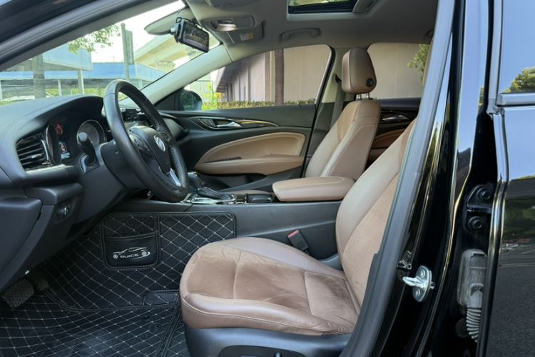 Used Buick Regal 2019 20T Elite Version China V Standard Interior 8