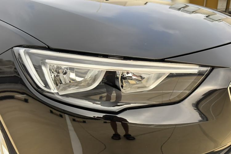 Used Buick Regal 2019 20T Elite Version China VI Standard Left Front Headlight