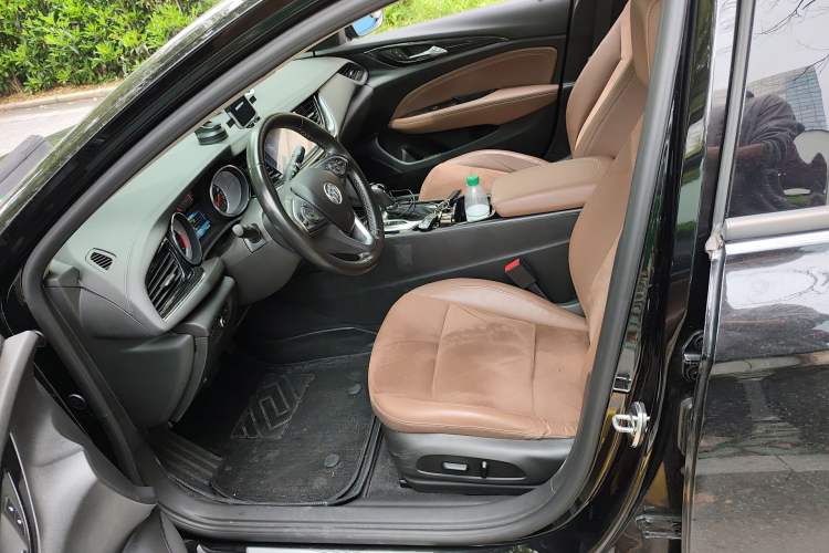 Used Buick Regal 2019 20T Elite Version China V Standard Left Front Seat