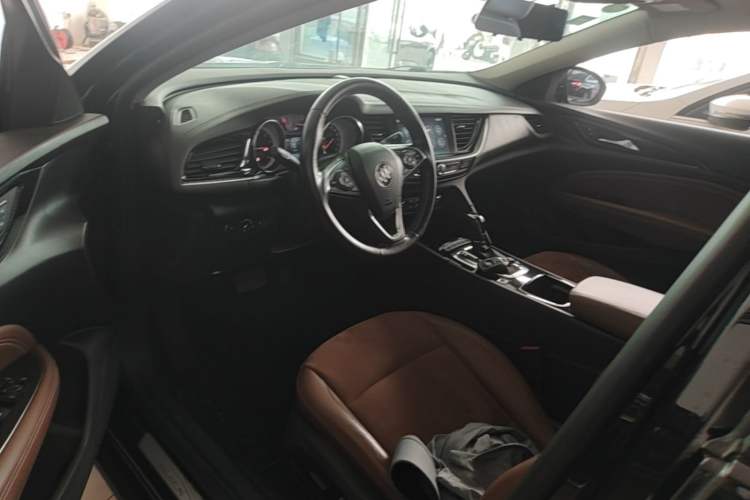 Used Buick Regal 2019 20T Elite Version China VI Standard Left Front Seat