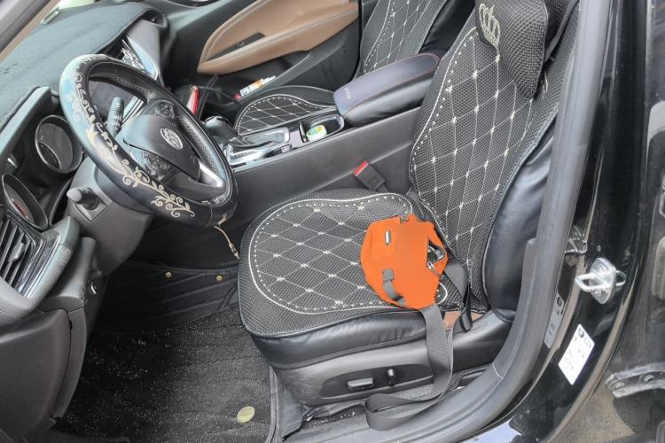 Used Buick Regal 2019 20T Elite Version China VI Standard Left Front Seat