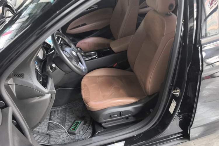 Used Buick Regal 2019 Revised 20T Luxury Version China VI Standard Left Front Seat