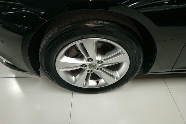 Used Buick Regal 2019 20T Luxury Model China VI Standard Left Front Wheel Hub