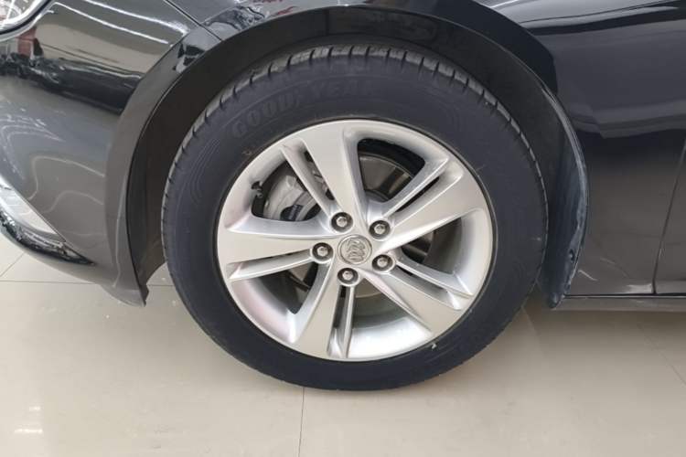 Used Buick Regal 2019 20T Elite Version China VI Standard Left Front Wheel Hub