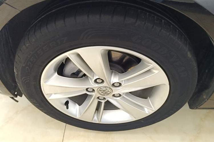 Used Buick Regal 2019 20T Elite Version China V Standard Left Front Wheel Hub