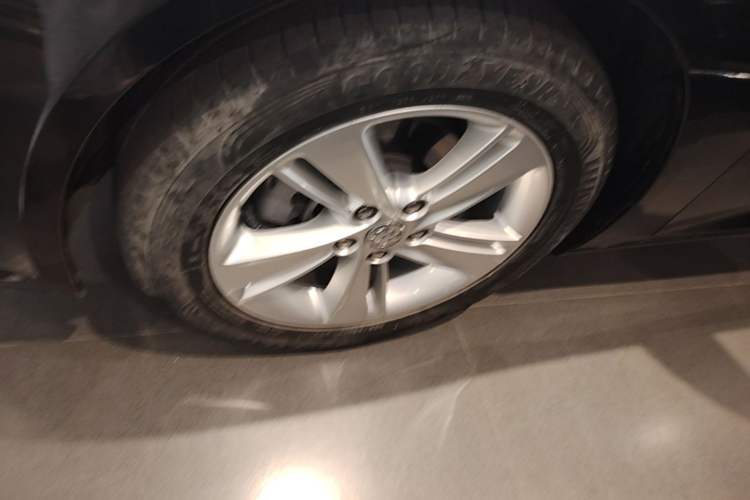 Used Buick Regal 2019 20T Luxury Model China VI Standard Left Front Wheel Hub