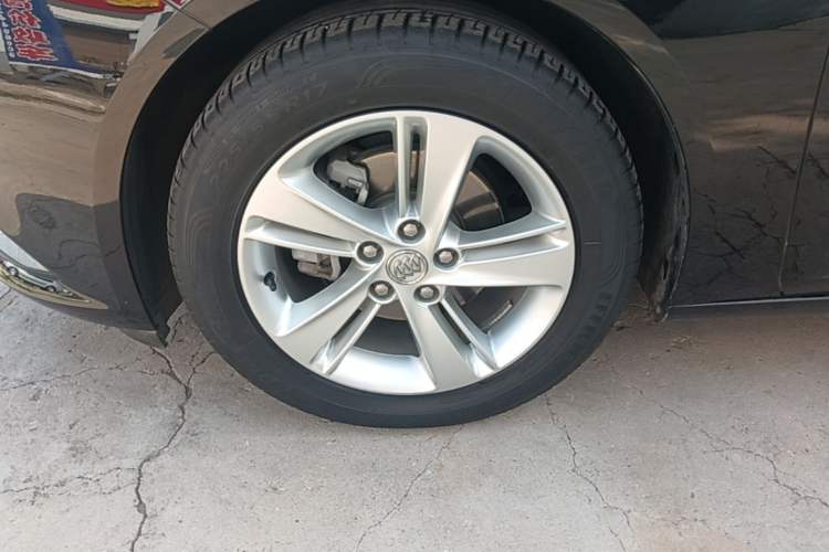 Used Buick Regal 2019 20T Elite Version China VI Standard Left Front Wheel Hub