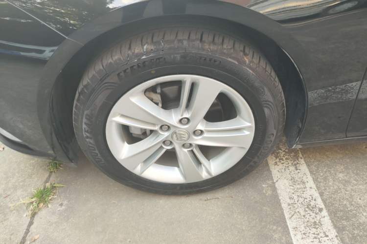 Used Buick Regal 2019 20T Elite Version China VI Standard Left Front Wheel Hub