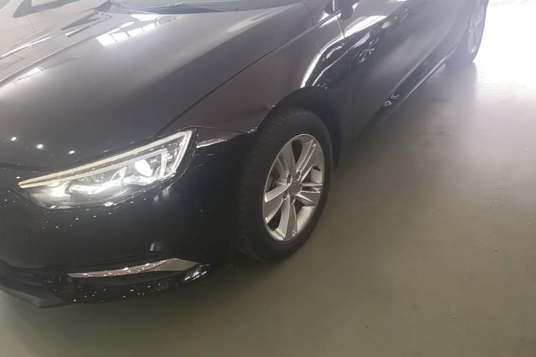 Used Buick Regal 2019 Revised 20T Luxury Version China VI Standard Left Front Wheel Hub