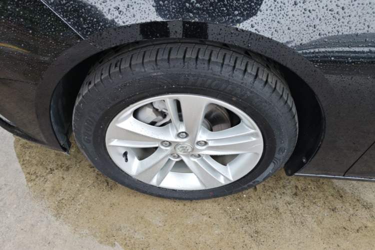 Used Buick Regal 2019 20T Elite Version China VI Standard Left Front Wheel Hub