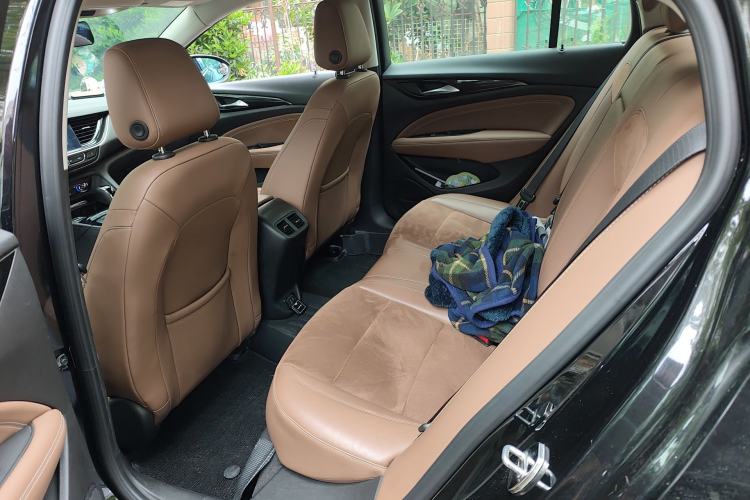 Used Buick Regal 2019 20T Elite Version China V Standard Left Rear Seat