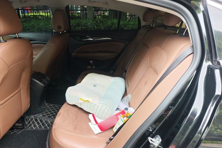 Used Buick Regal 2019 20T Elite Version China VI Standard Left Rear Seat