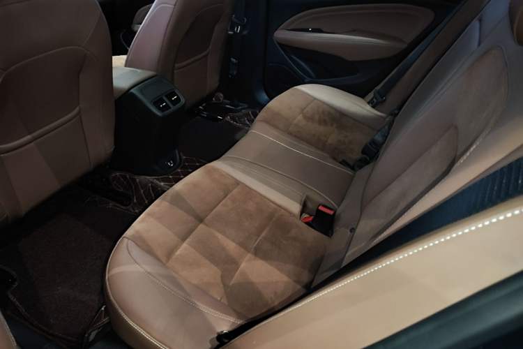 Used Buick Regal 2019 20T Elite Version China VI Standard Left Rear Seat
