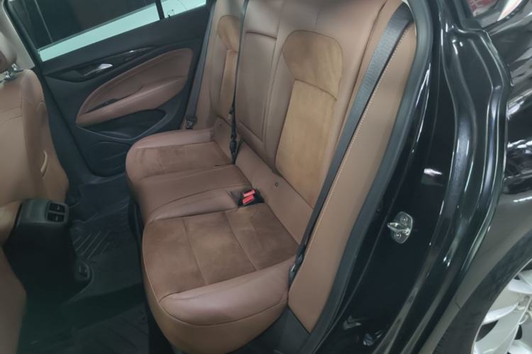 Used Buick Regal 2019 20T Luxury Model China V Standard Left Rear Seat