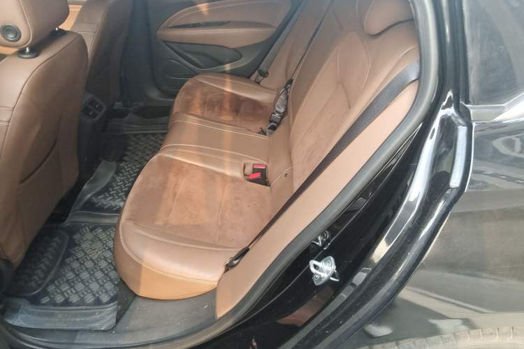 Used Buick Regal 2019 20T Elite Version China VI Standard Left Rear Seat