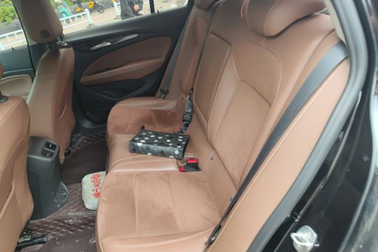 Used Buick Regal 2019 20T Elite Version China VI Standard Left Rear Seat