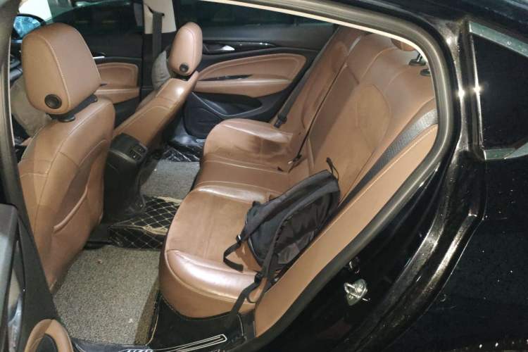 Used Buick Regal 2019 20T Luxury Model China VI Standard Left Rear Seat