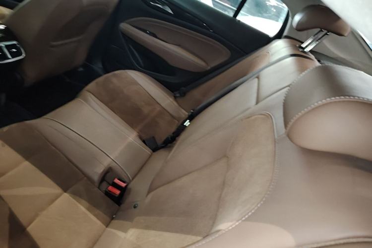 Used Buick Regal 2019 20T Luxury Model China VI Standard Left Rear Seat