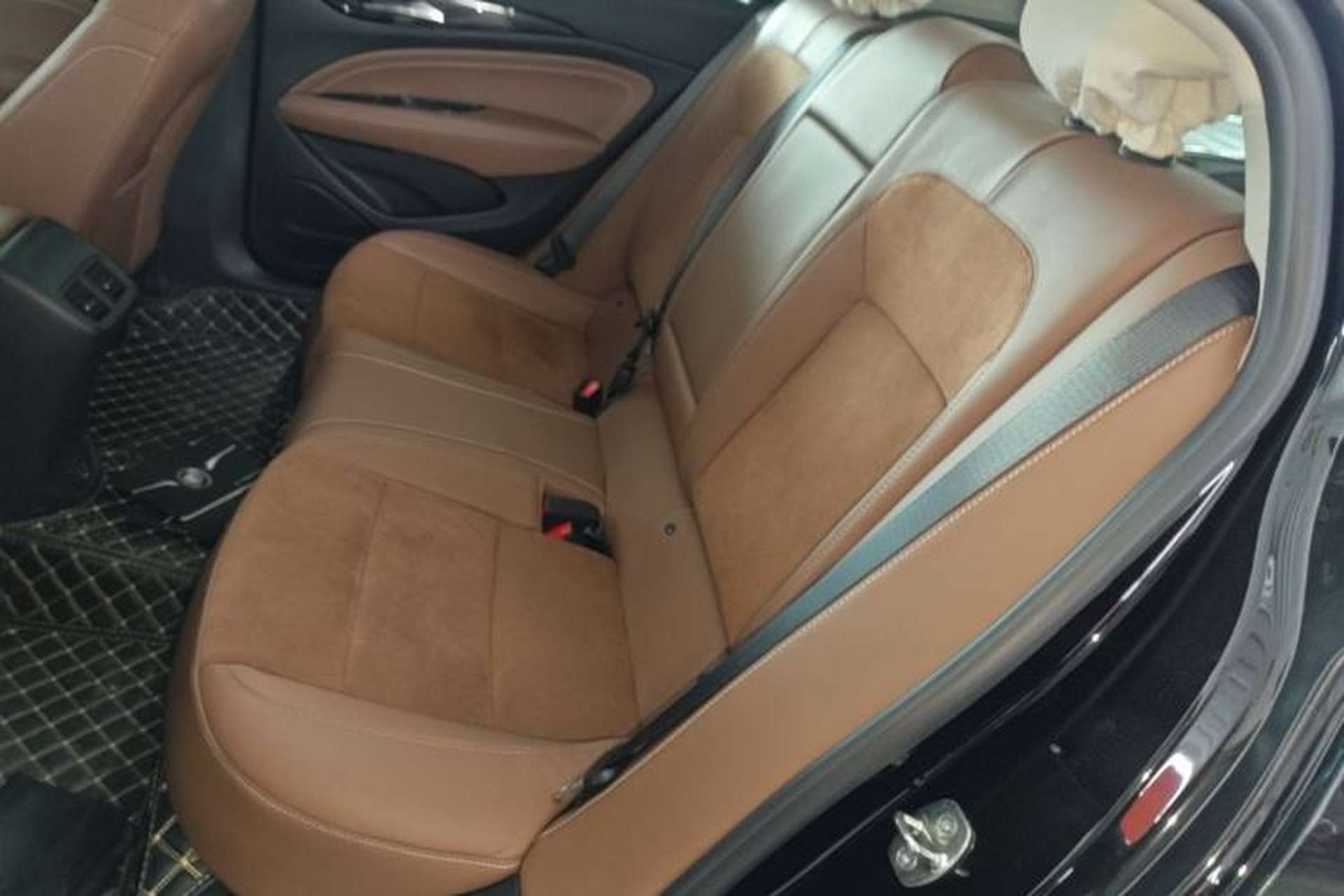 Used Buick Regal 2019 20T Elite Version China VI Standard Left Rear Seat