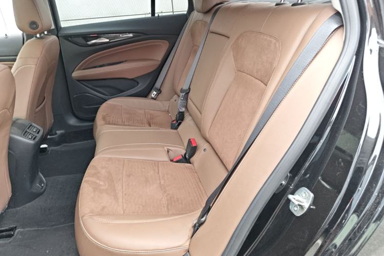Used Buick Regal 2019 20T Elite Version China V Standard Left Rear Seat