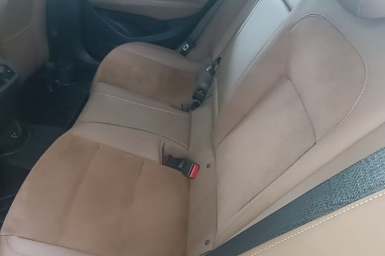 Used Buick Regal 2019 Revised 20T Luxury Version China VI Standard Left Rear Seat